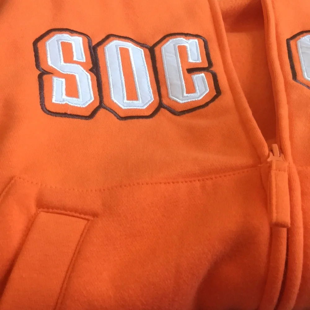 Unisex teens Soccer jacket full zip up hoodie sweater Sz L ( 14/16)